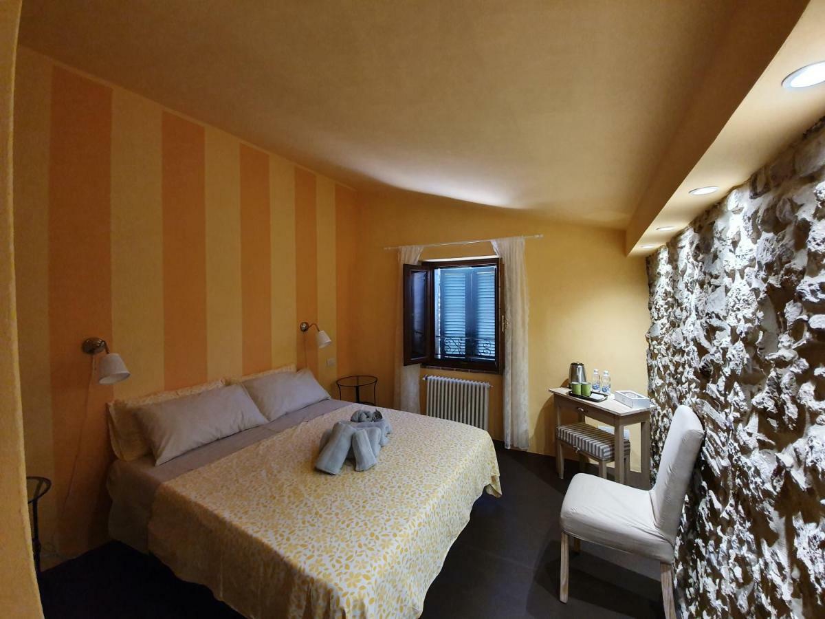 Bed and Breakfast Lo Scarabeo Casale di Pari Exteriér fotografie